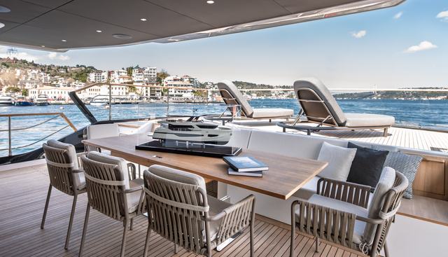 NUMARINE 30XP#3 yacht for sale 4
