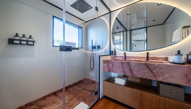 ACALI yacht for sale 17