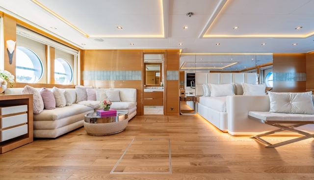 Db9 yacht for sale 13