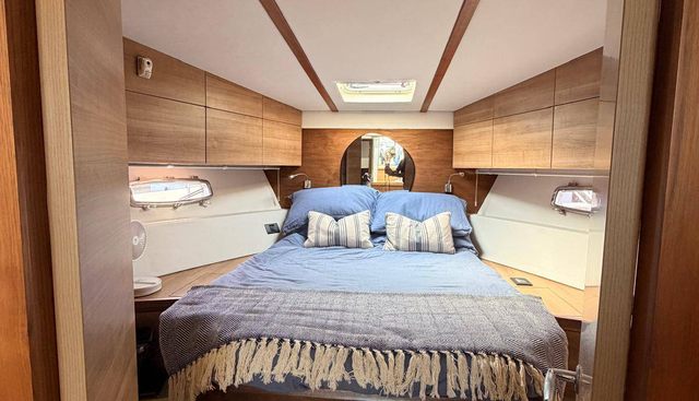 noname yacht for sale 35