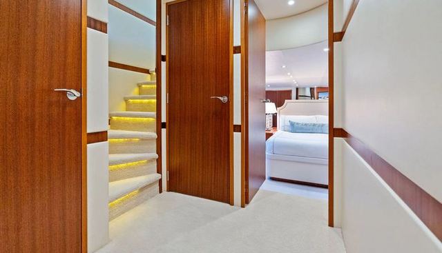 GRIFFIN yacht for sale 17