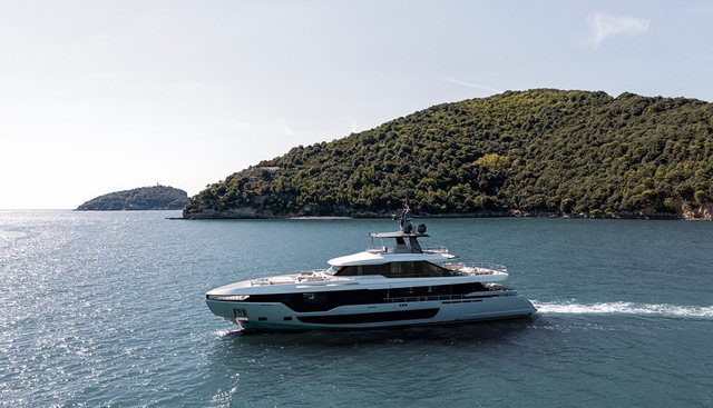 H yacht for sale 24
