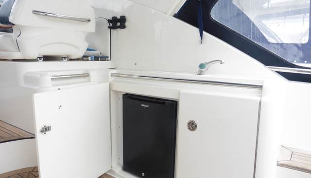 noname yacht for sale 14