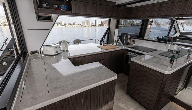 Seven yacht for sale 39