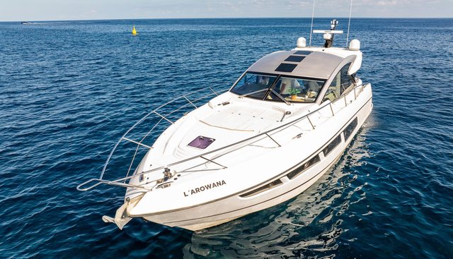 L'AROWANA yacht for sale 4