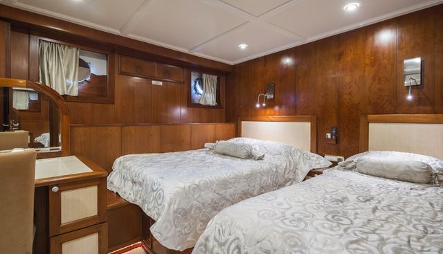 Donna Del Mare yacht for sale 38