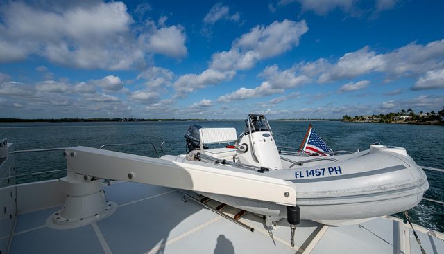 CARA MIA yacht for sale 59