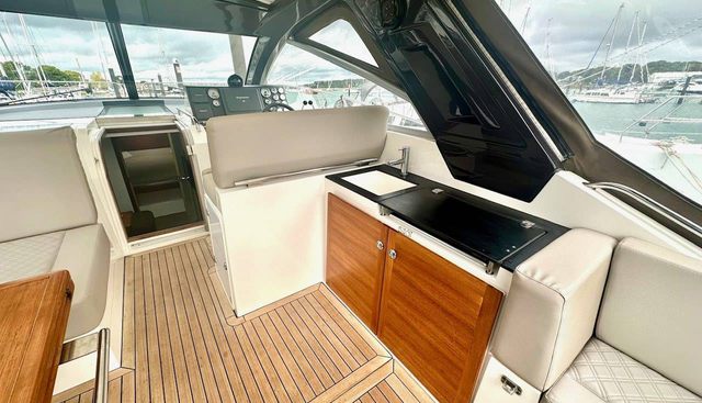 noname yacht for sale 10