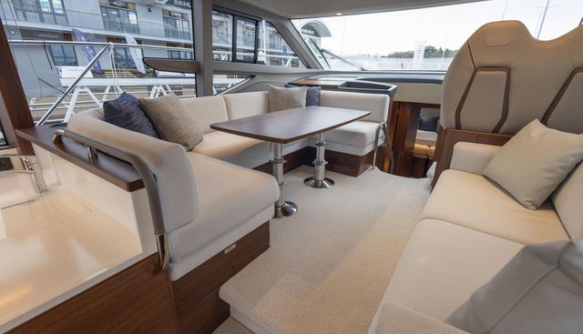 F50235 yacht for sale 40