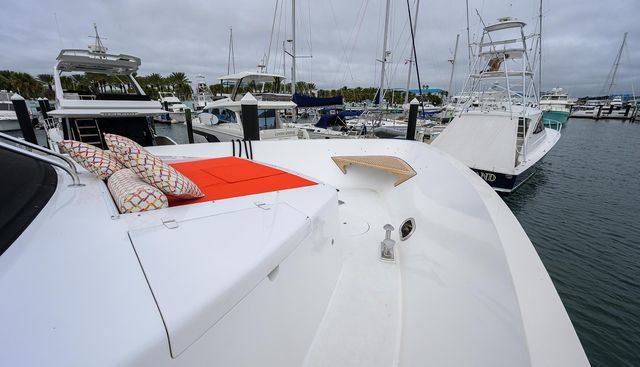 MISS DUNIA yacht for sale 9