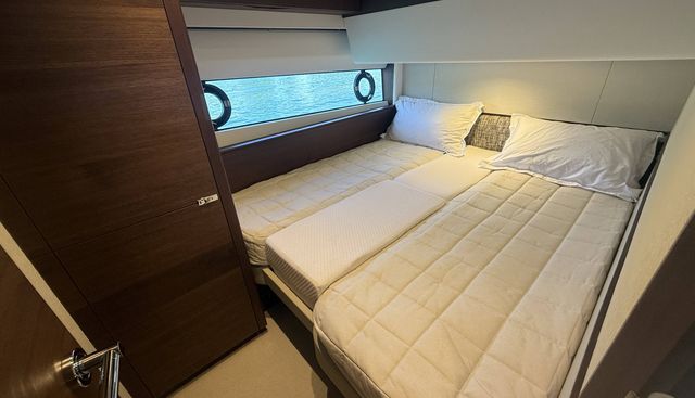 noname yacht for sale 25