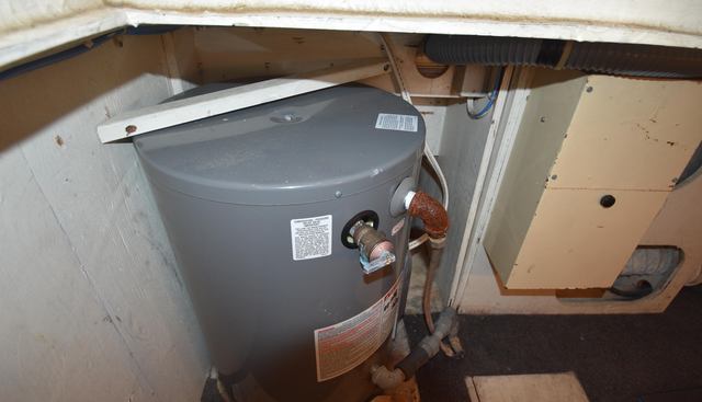 DRAM-BUOY yacht for sale 38