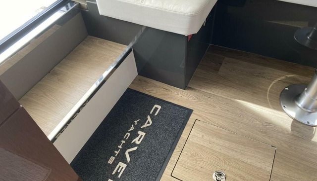 MJM Grand yacht for sale 62