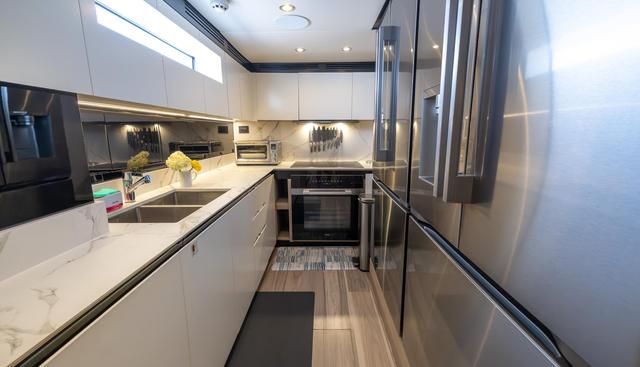CAPTAIN MORGAN II yacht for sale 78
