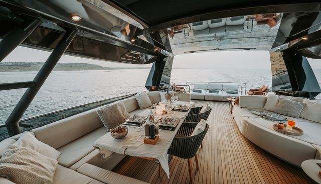 VENUS yacht for sale 25