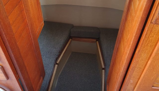 The Dog House yacht for sale 19