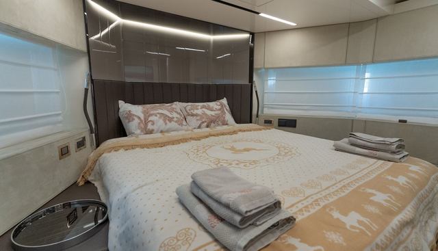 ARKTUR yacht for sale 14