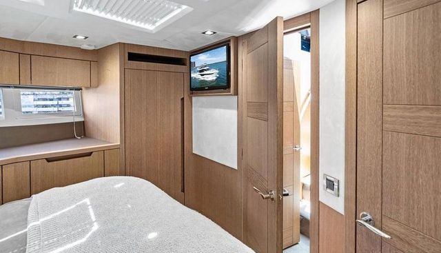 Sea Whisperer yacht for sale 44