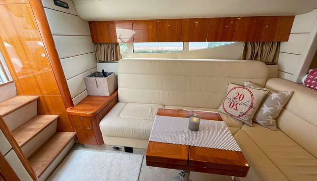 CGI yacht for sale 20