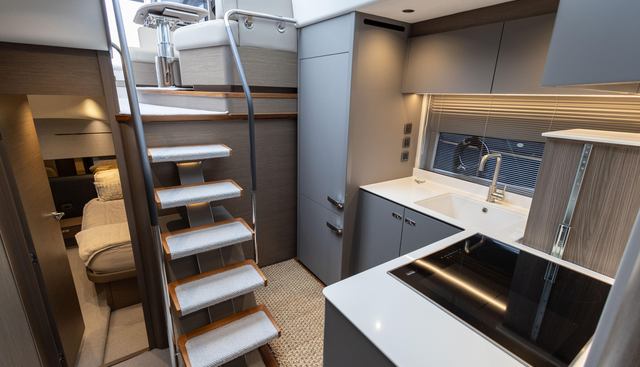 Seadoodle yacht for sale 98