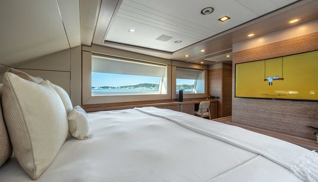 CENTURION yacht for sale 17