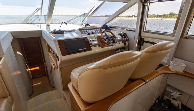 noname yacht for sale 28
