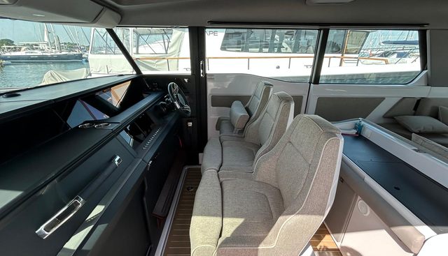 noname yacht for sale 14