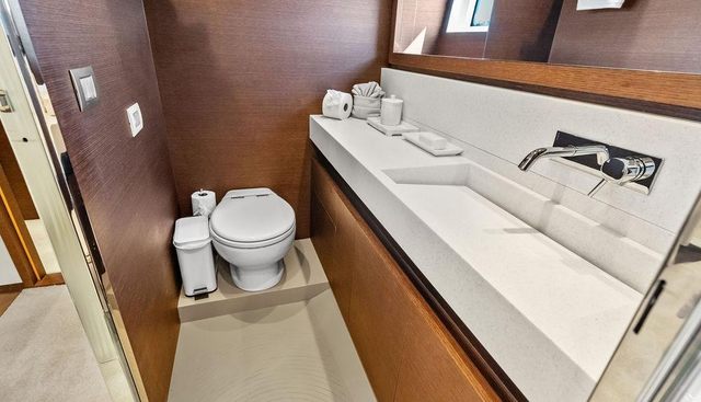 ELEVATION yacht for sale 59