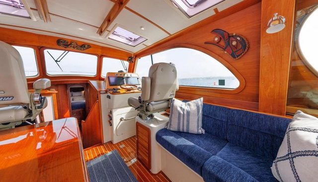 Ruckus yacht for sale 19