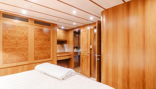 MONEY CAT yacht for sale 23