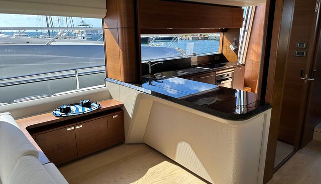AHAVA yacht for sale 18