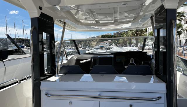 AYS2446 yacht for sale 9