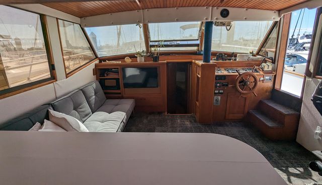 Sand and Stars yacht for sale 37