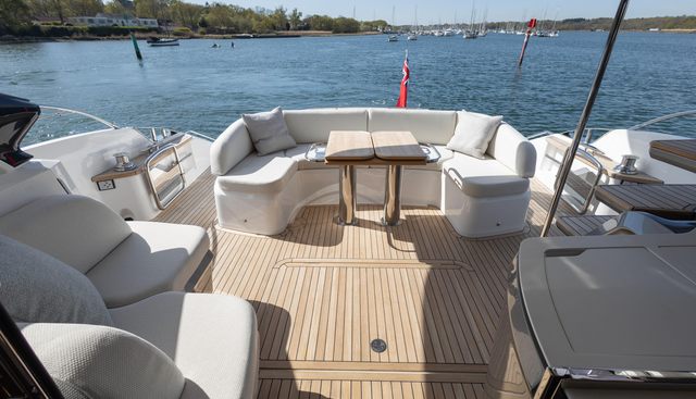 S65529 yacht for sale 12