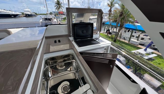 Jack of Hearts yacht for sale 17