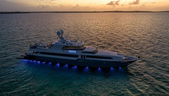 KASHMIR yacht for sale 38