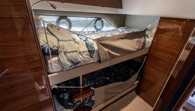 Thabisa yacht for sale 32