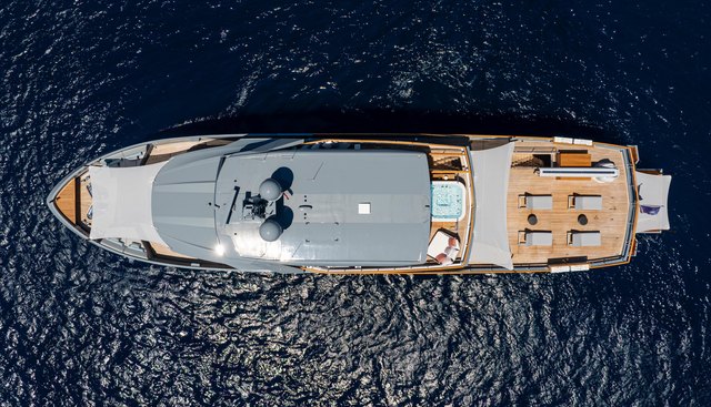 37XP-17 yacht for sale 5