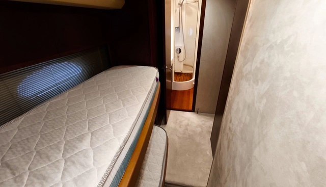 Dolce Vita yacht for sale 8