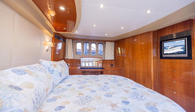 Cool Breeze yacht for sale 35