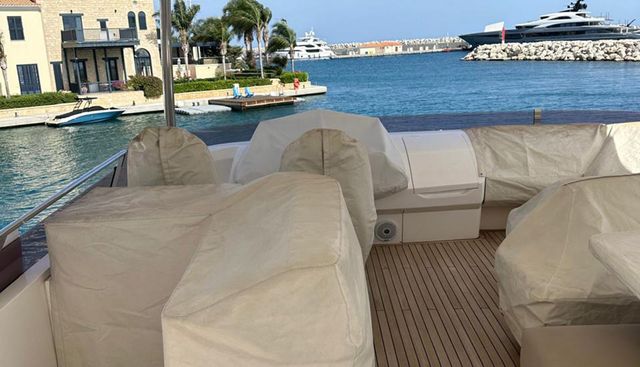 VISTA III yacht for sale 8