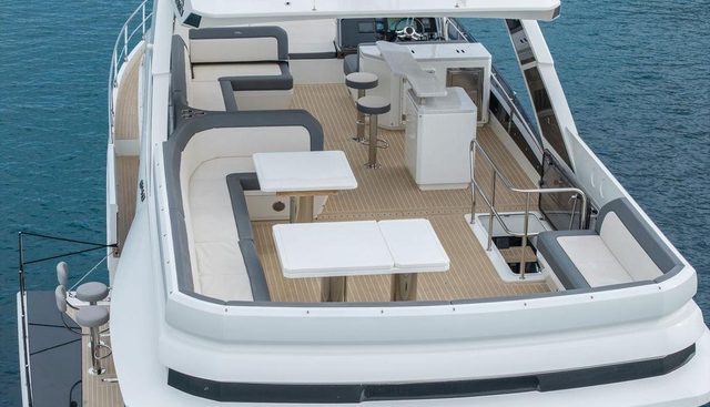 Seven yacht for sale 24