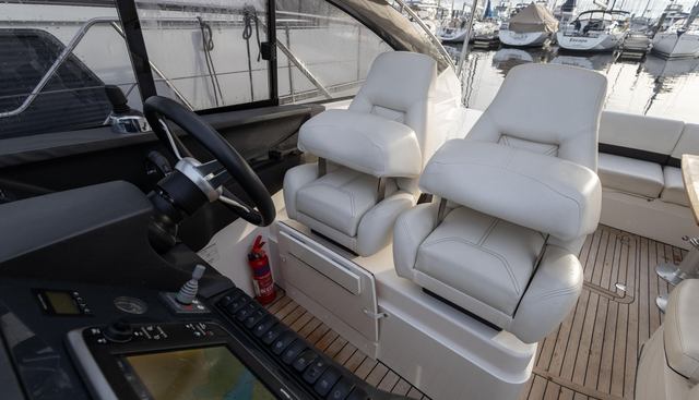 Viola III yacht for sale 37