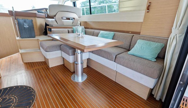 HAVE ANOTHER yacht for sale 37