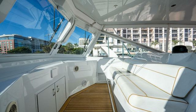 ENCHANTRESS yacht for sale 60