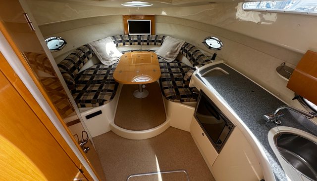 Alisma yacht for sale 24
