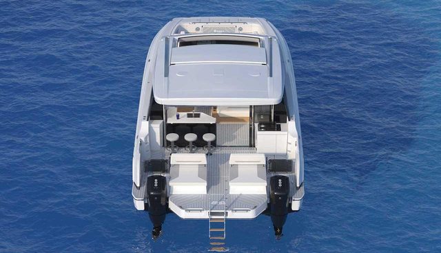 Aquila 46 Coupe yacht for sale 18