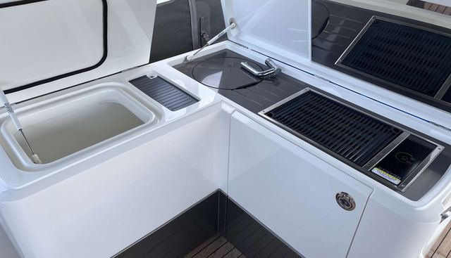 noname yacht for sale 85