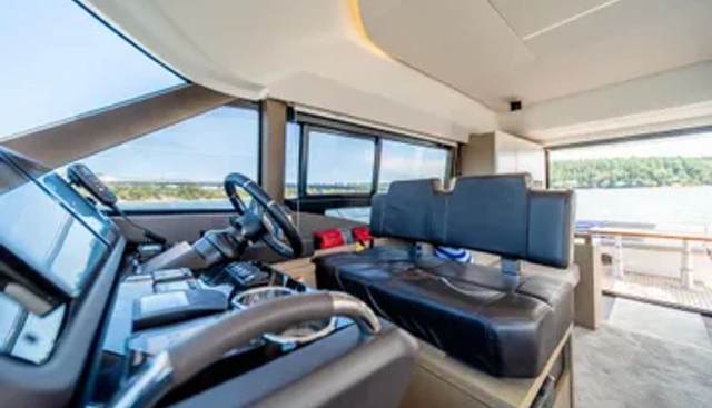 V & A yacht for sale 22