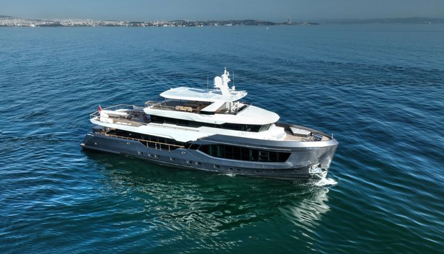 ONE ZERO yacht for sale 2
